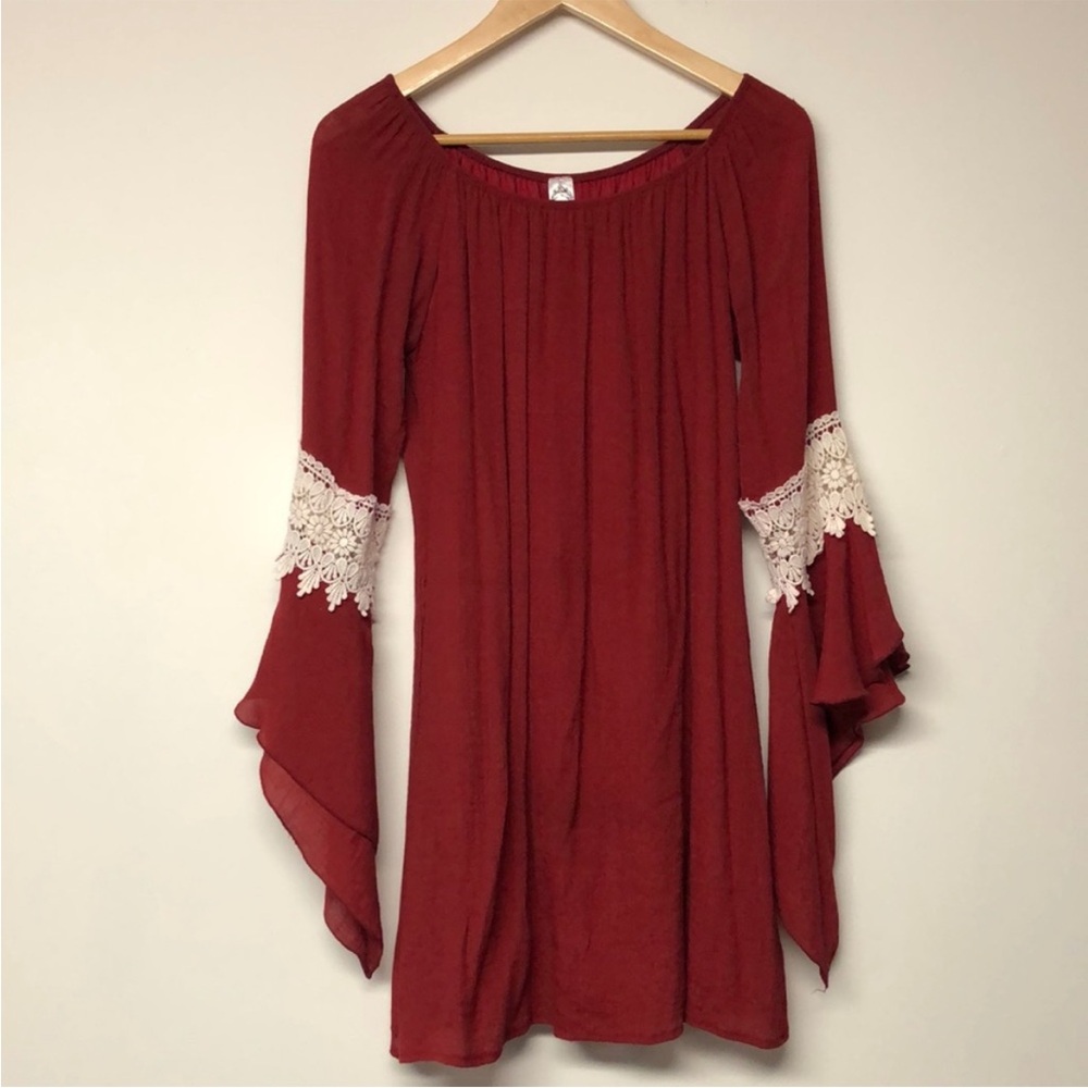 Honey Me made in LA Off the shoulder Flare sleeve Dress